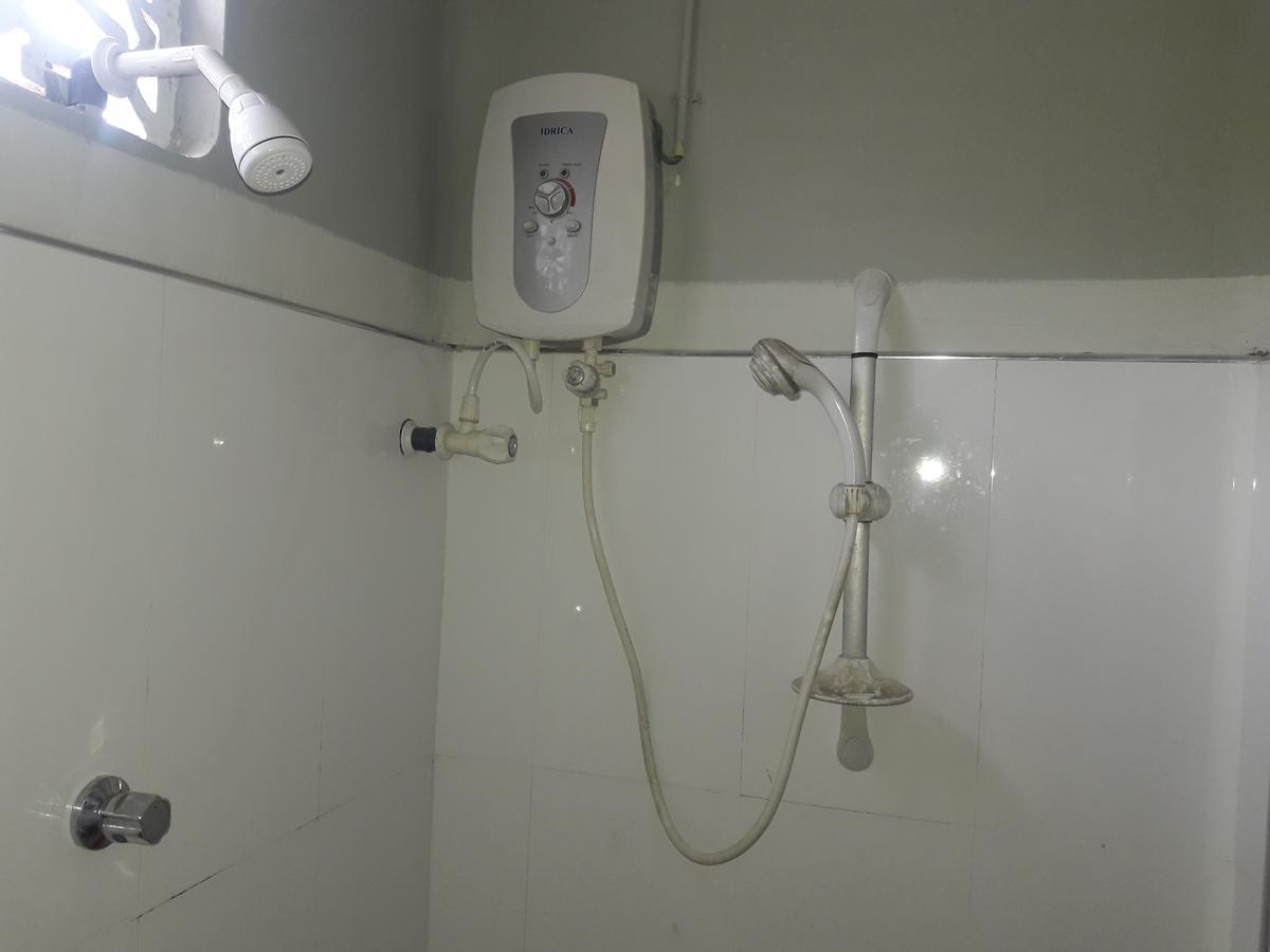 Jaffna Premier Inn Экстерьер фото